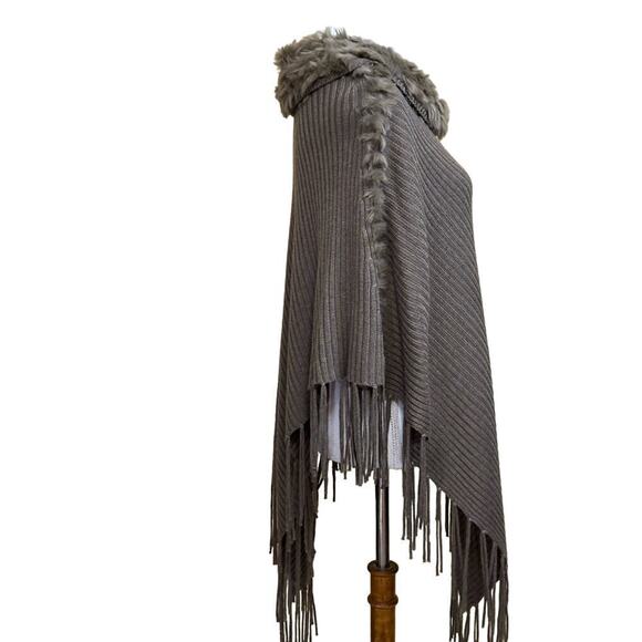 Chico's poncho/sweater, brown, one size, cozy, artsy, eclectic, layering - Picture 2 of 5